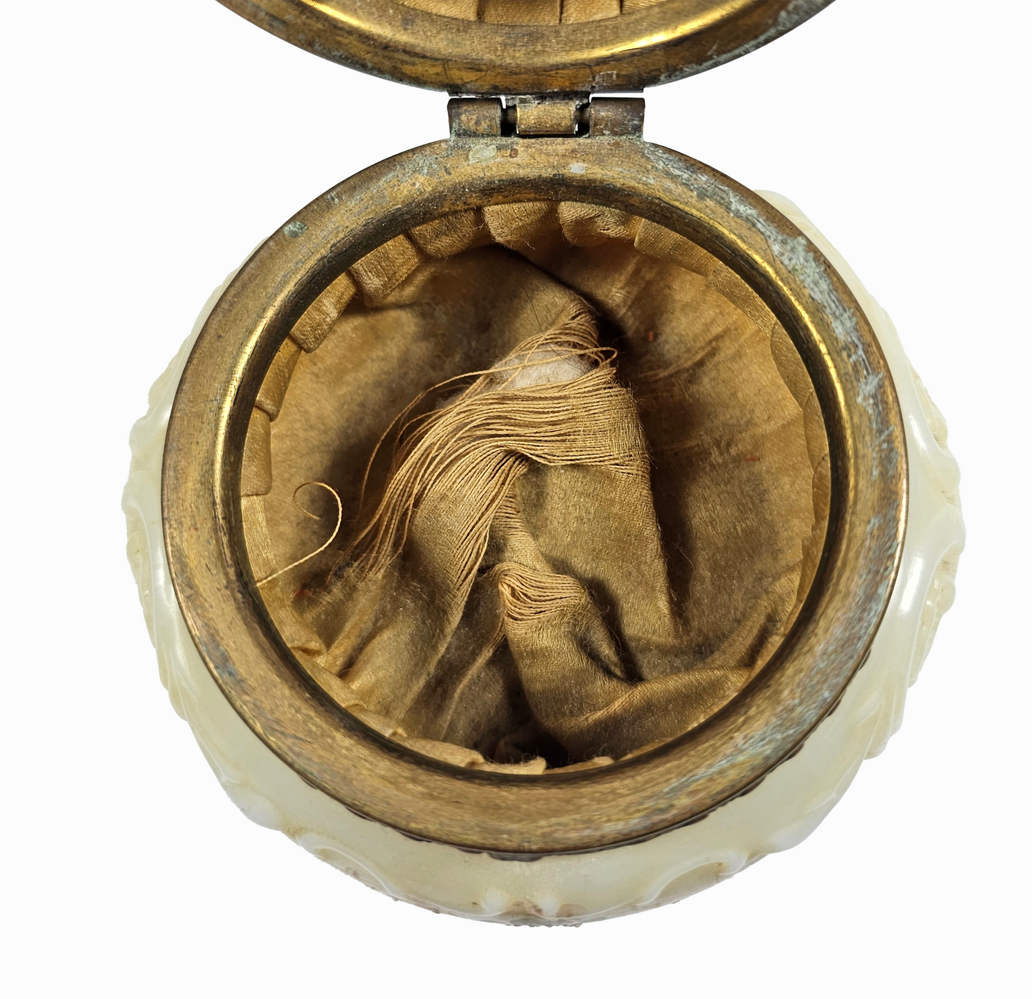 inside of antique jewelry box